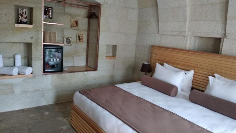 Agarta Cave Suites