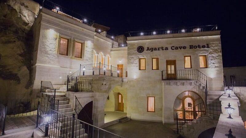 Agarta Cave Suites