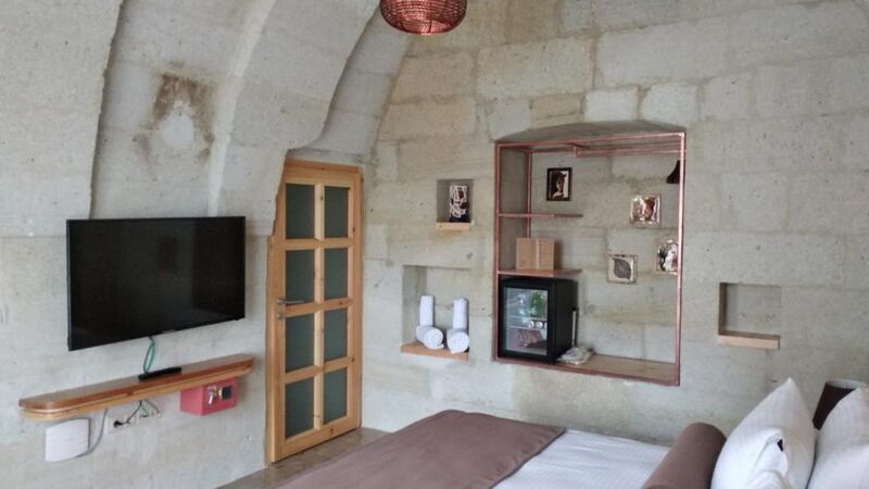 Agarta Cave Suites