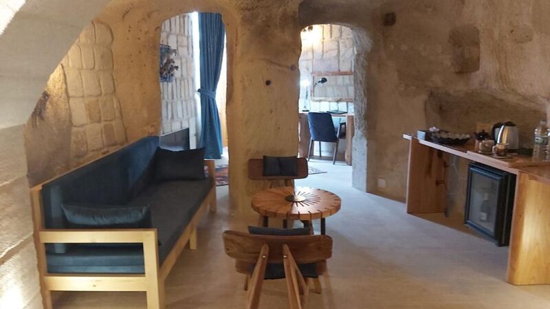 Agarta Cave Suites