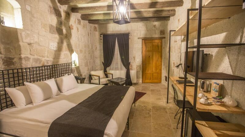 Agarta Cave Suites